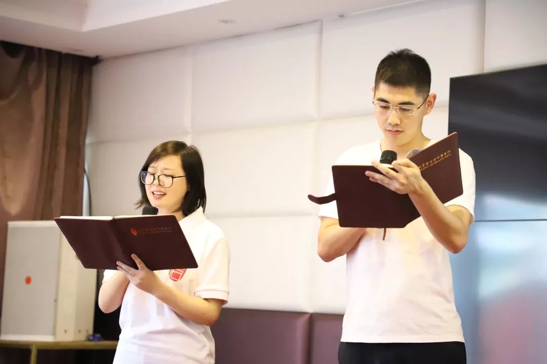 雷动欢声聚团圆，石移月满共婵娟 ——记雷石律所2019年中秋联欢会