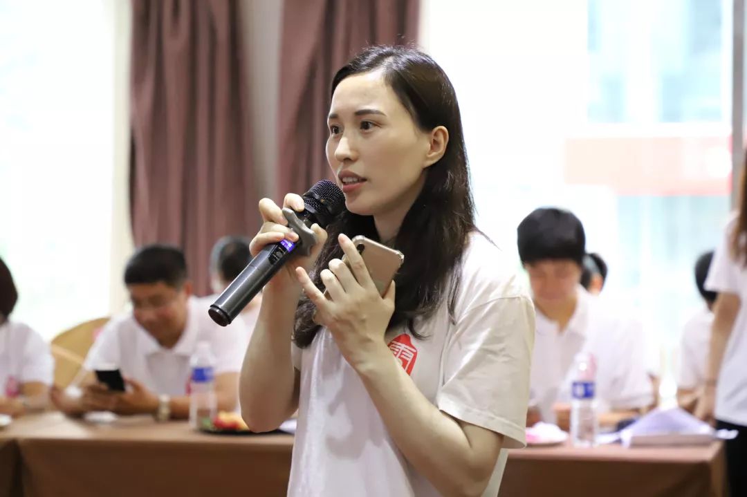 雷动欢声聚团圆，石移月满共婵娟 ——记雷石律所2019年中秋联欢会