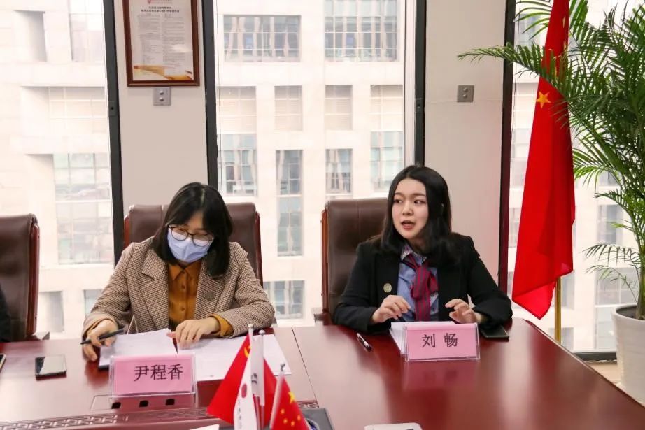 明德善思战群雄，唇枪舌辩绽风采