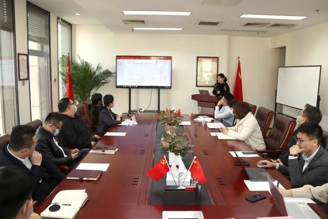 巧言善语化症结，循循善诱解纷争