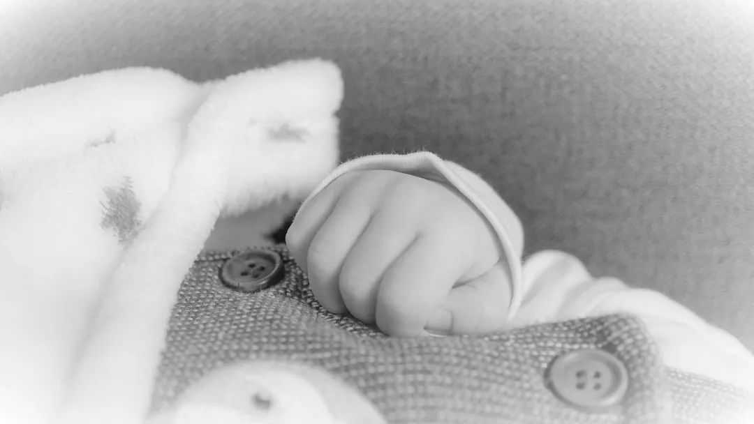 雷石普法|未婚生子面临的法律问题 雷石普法|未婚生子面临的法律问题